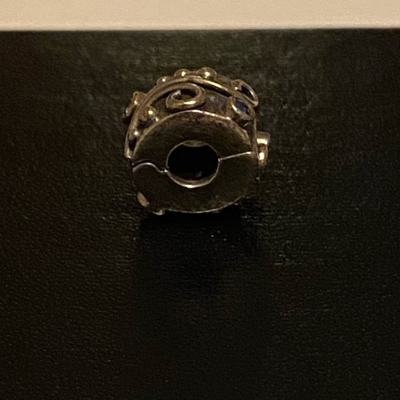 Pandora Silver Blue Clip Charm - Picture 2 of 9